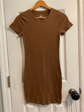 🤎🩷 VS PINK RIBBED SUMMER DRESS T-SHIRT DRESS BROWN STRETCHY SIZE SMALL